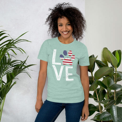 Love Paw American Flag T-Shirt - Image 3